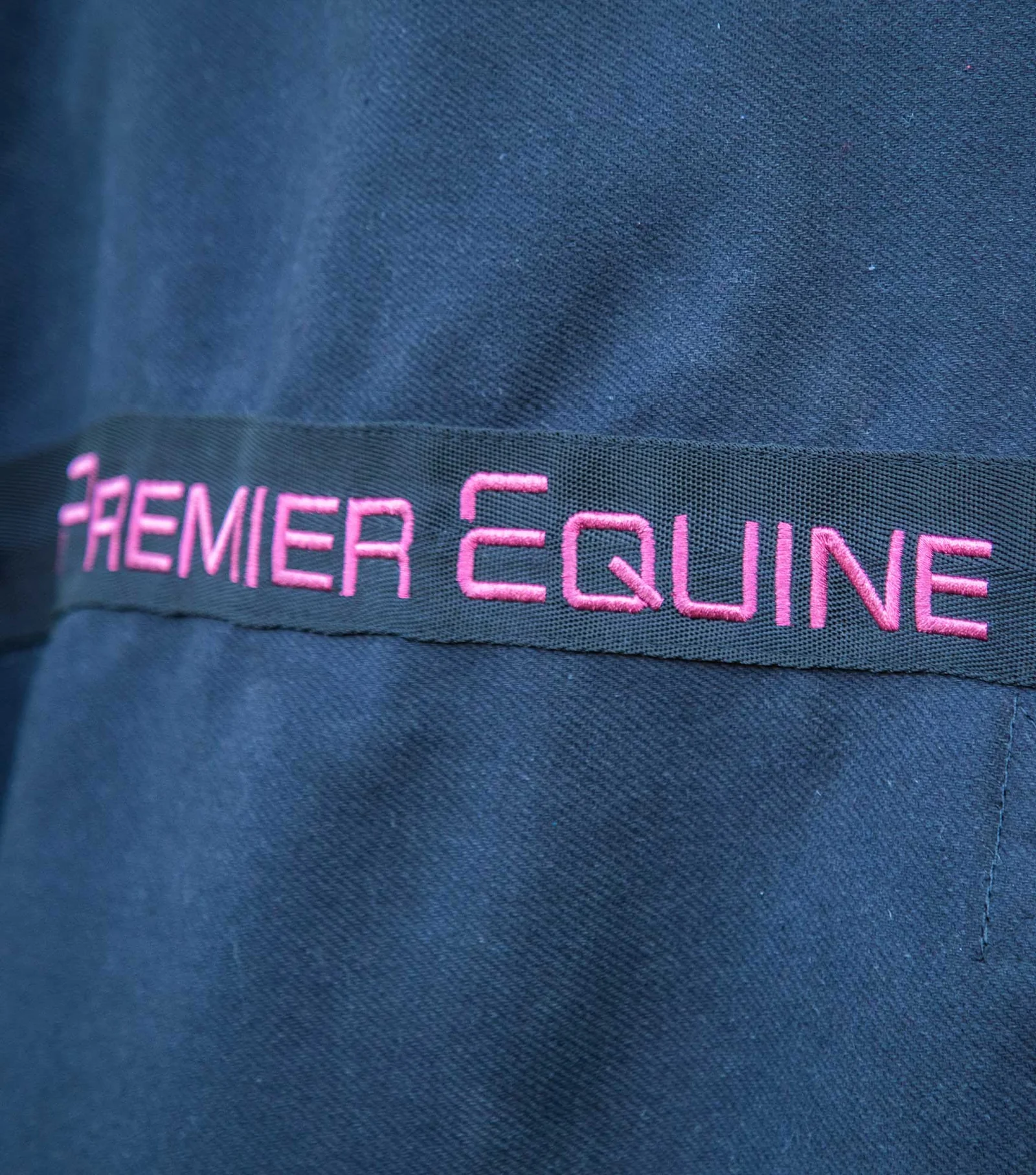 Premier Equine - Barrasso Stable Sheet Black - Various Sizes - Image 3