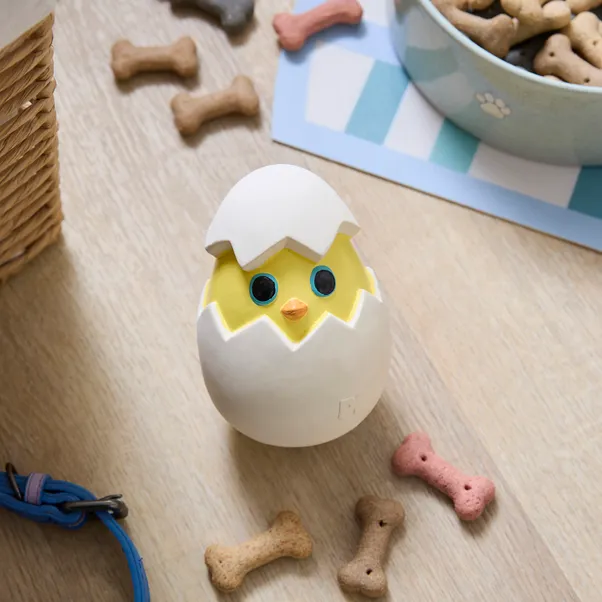 Petface Buddies Kris The Cracked Egg Latex Dog Toy - Image 4