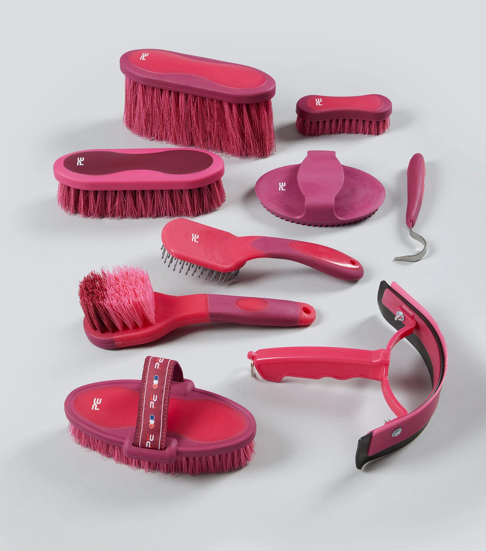 Premier Equine - Soft-Touch Grooming Kit Set - 9 Pieces - Various Colours - Image 4